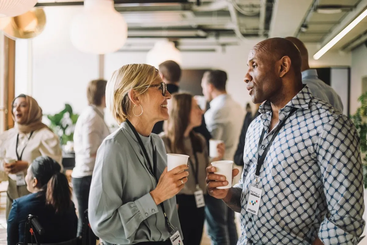 Gençlerin yalnızlık sorununa çözüm: 10 dakikada yeni insanlarla tanıştıran uygulama