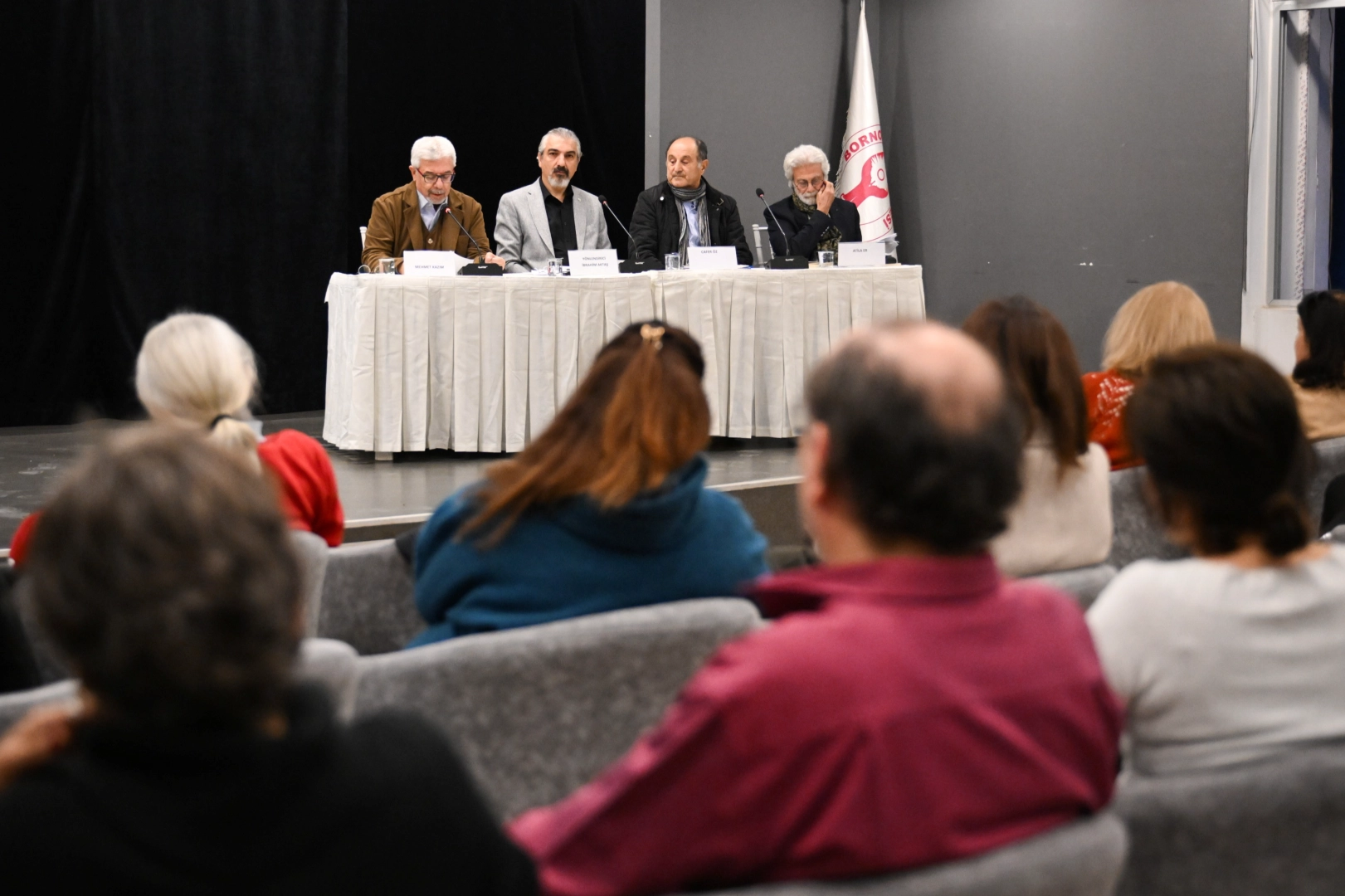 İzmir Bornova’da şiir ve kültür buluşması