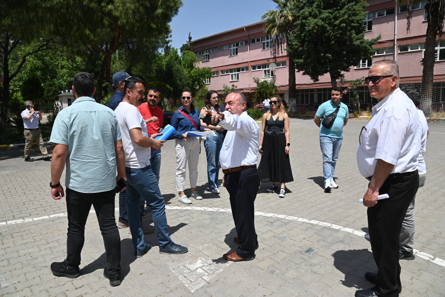 Afetlere dirençli Manisa için sahadalar