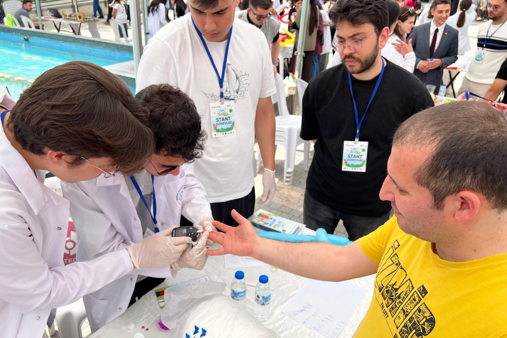 Bursa ‘Sağlık Sokağı’nda vatandaşa ücretsiz hizmet