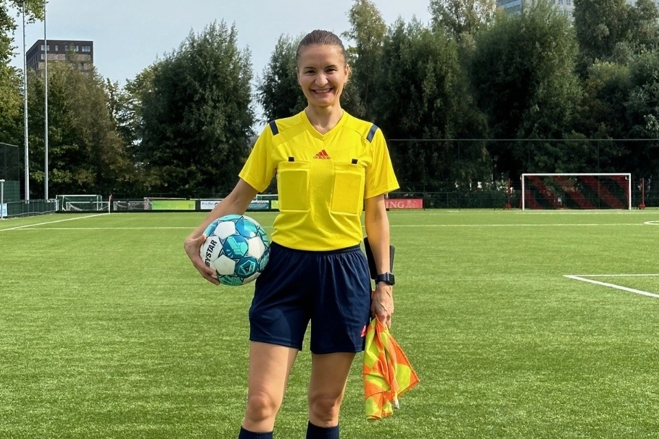 FIFA kokartlı kadın hakem Türkiye'de ilke imza attı