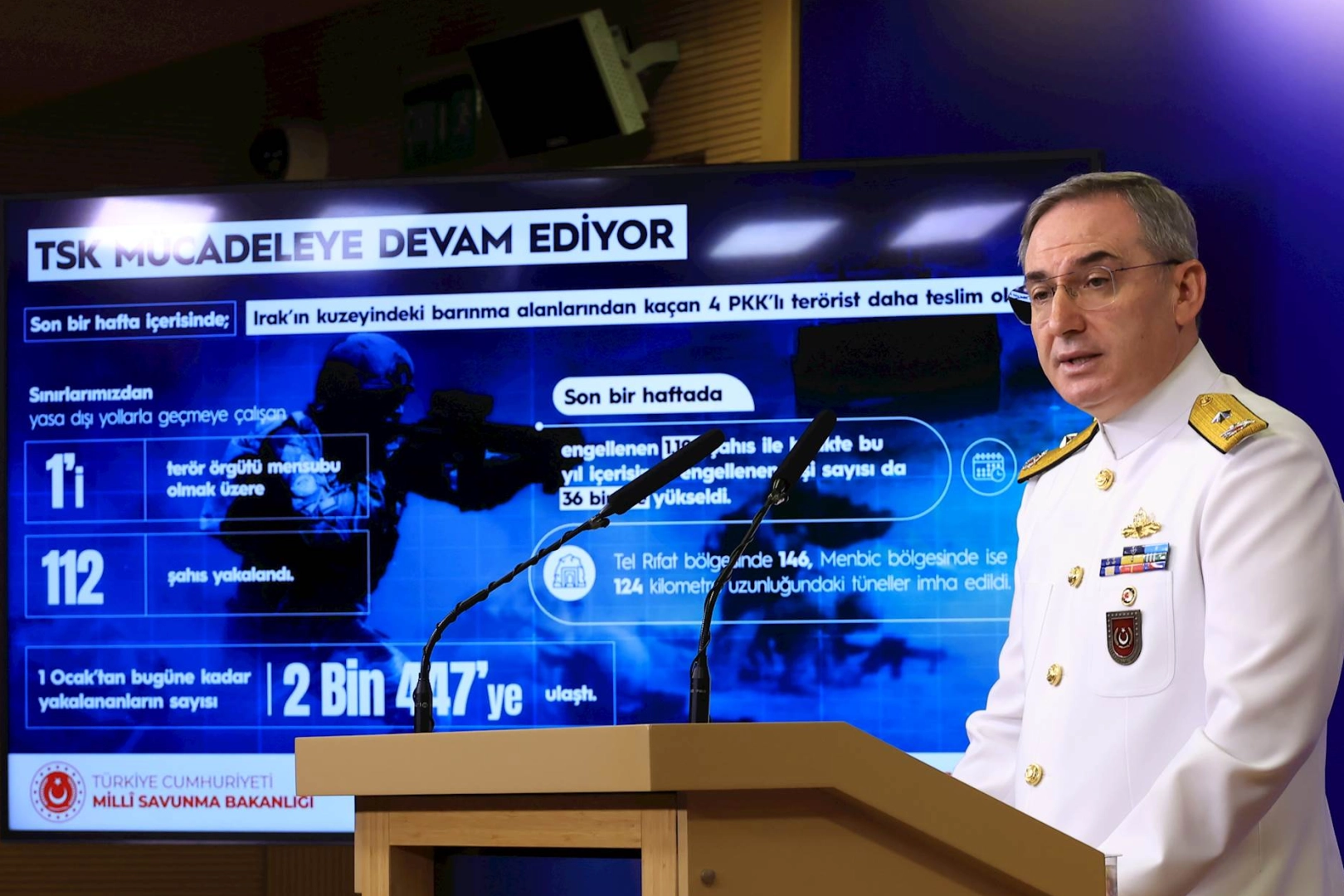 Terörle mücadelede kararlı adımlar... 4 PKK'lı daha teslim oldu, tüneller imha edildi