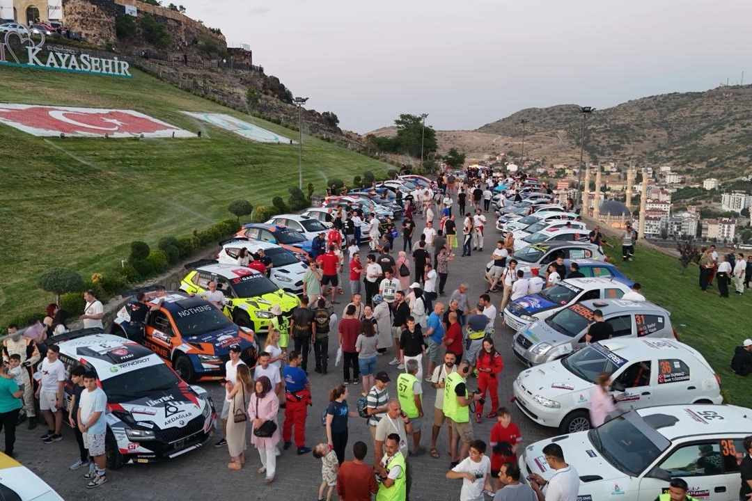 Türkiye Ralli Şampiyonası Kapadokya Yarışı’na seremonik start