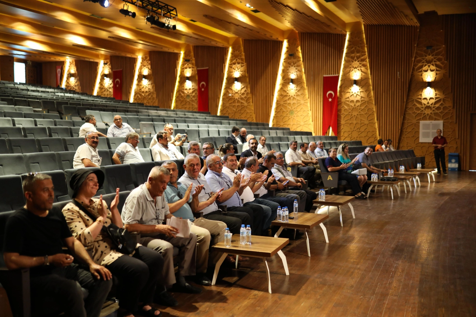Bursa Gemlik’te muhtarlar toplantısı
