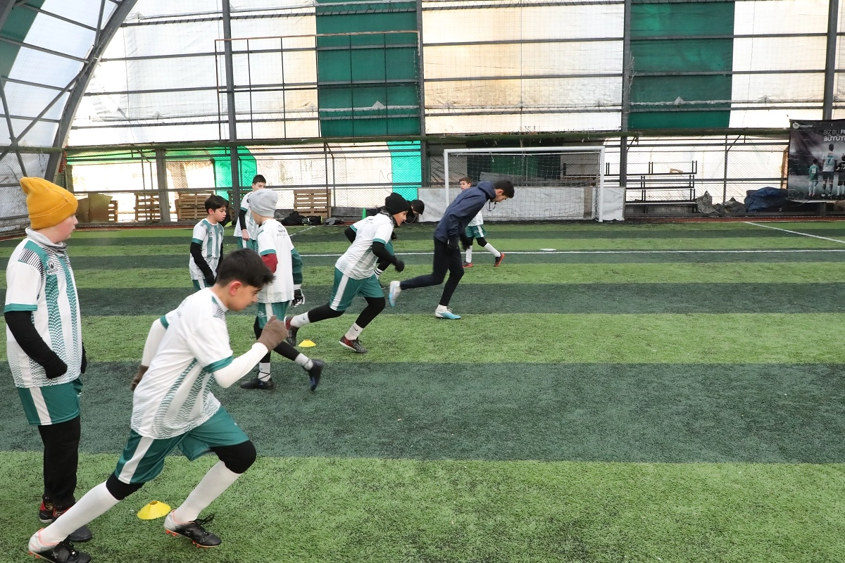 Konya Karatay Belediyesi’nden gençlere spor daveti