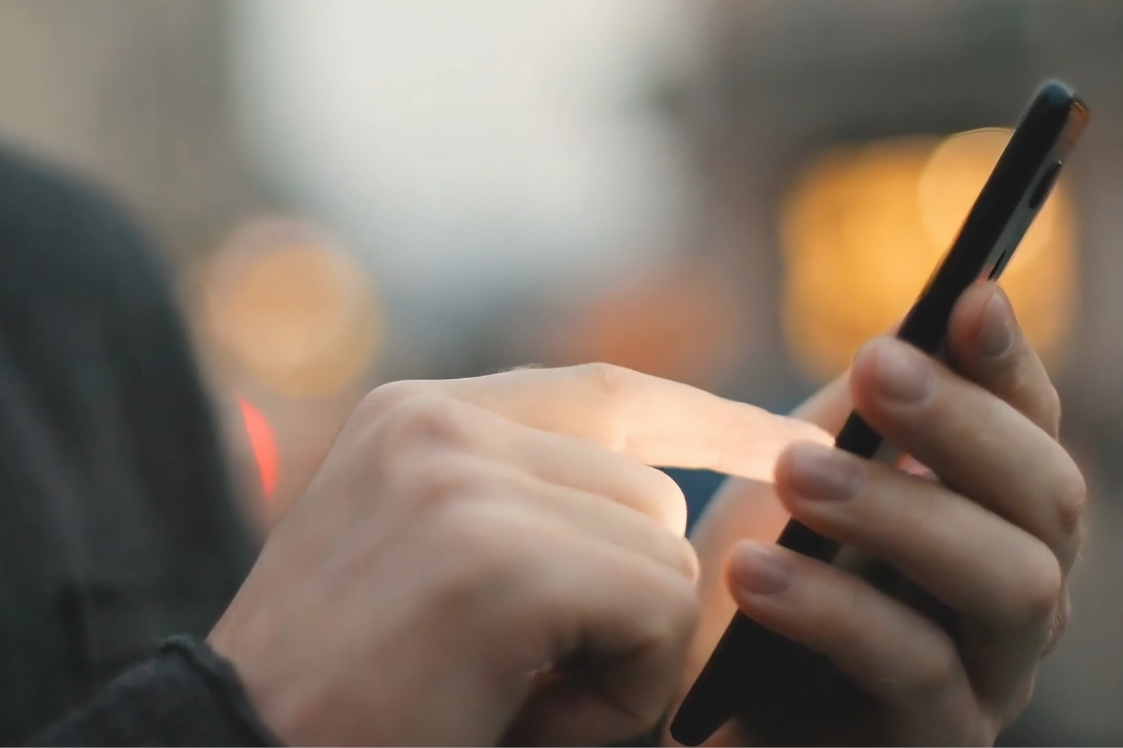 Tütün ve cep telefonlarında vergi tutarları artırıldı