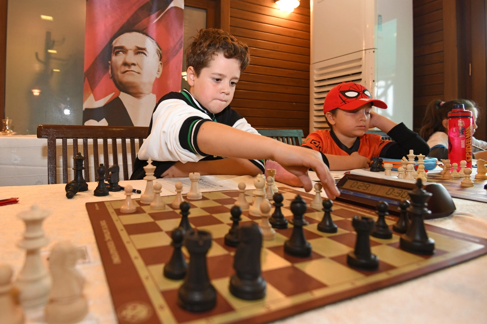 Bursa Osmangazi'de Cumhuriyet ruhu satranç turnuvasıyla canlandı