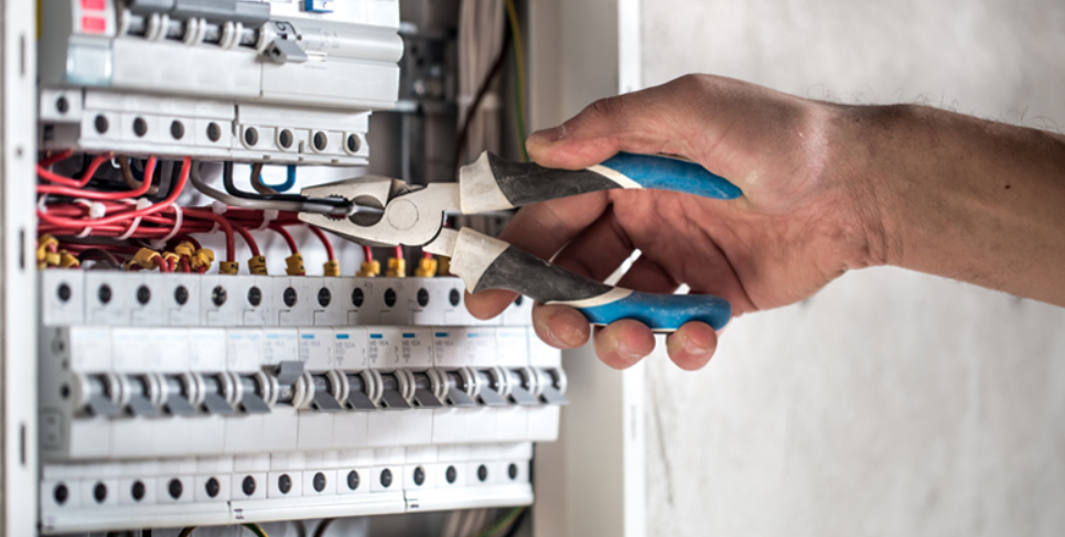 Merter'de Elektrik Hizmetlerinde Ustalaşmış Ekipler